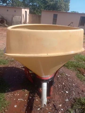 Plantadeira semeadeira adubadeira Calcareador Vincon