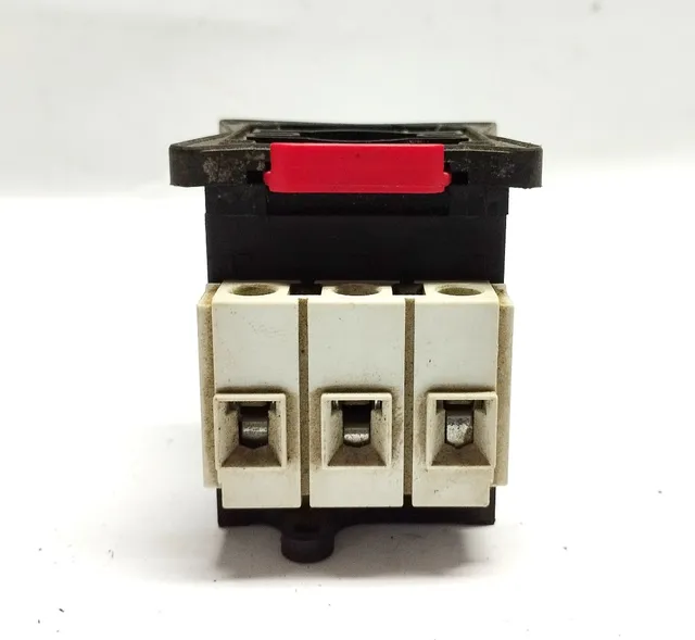 Disconector Elétrico SCHNEIDER V01 20A 