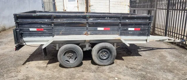 CARROÇA REBOQUE TRUCADA CAP. 2 TONELADAS