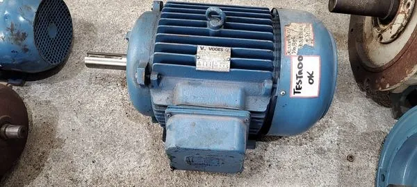 * Vendo Motor 20 Cv