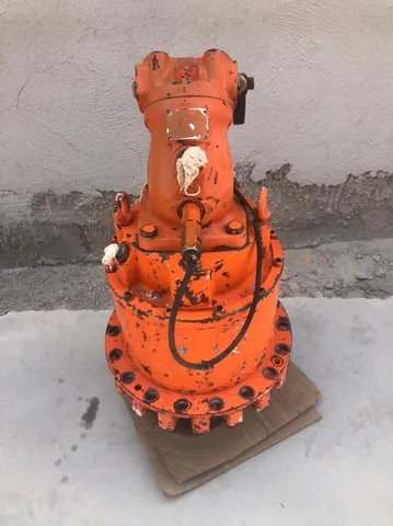 Disponível Redutores de Giro de Diversas Máquinas e Modelos.