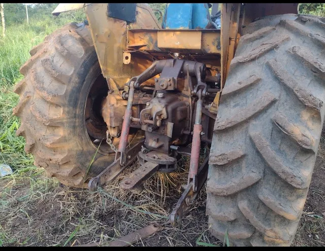Trator Valmet 110ID