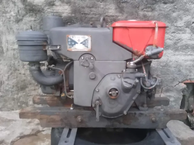 Motor yanmar 