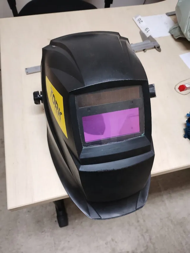 Máquina inversora de solda e máscara automática 