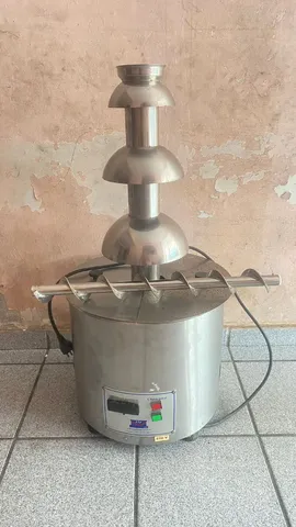 Máquina de cascata de chocolate industrial 