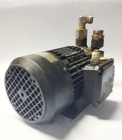 Bomba de água LAFERT 1CV 3250RPM Trifásico 