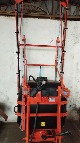 Pulverizador jacto 600 litros 