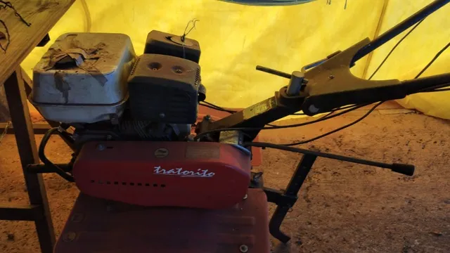 MotoCultivador Tratorito Branco 6,5cv - Tobata Seminovo