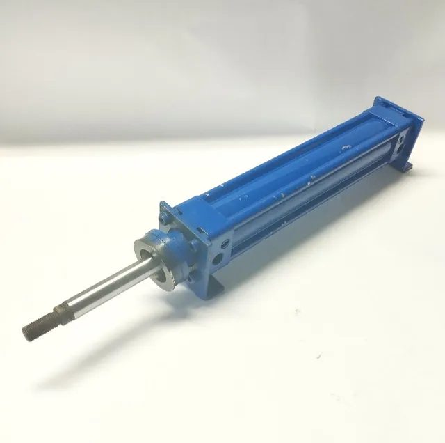 Cilindro Pneumático Curso 631mm X Diâmetro 13mm 