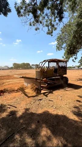 Trator esteira Fiatallis FD9