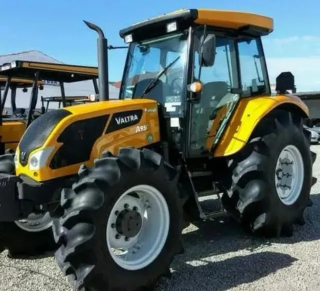 Trator valtra 950 cabinado ano de 2017