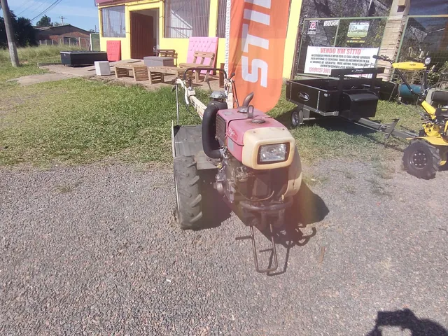 Tobata YANMAR 2010, com enxada Rotativa 