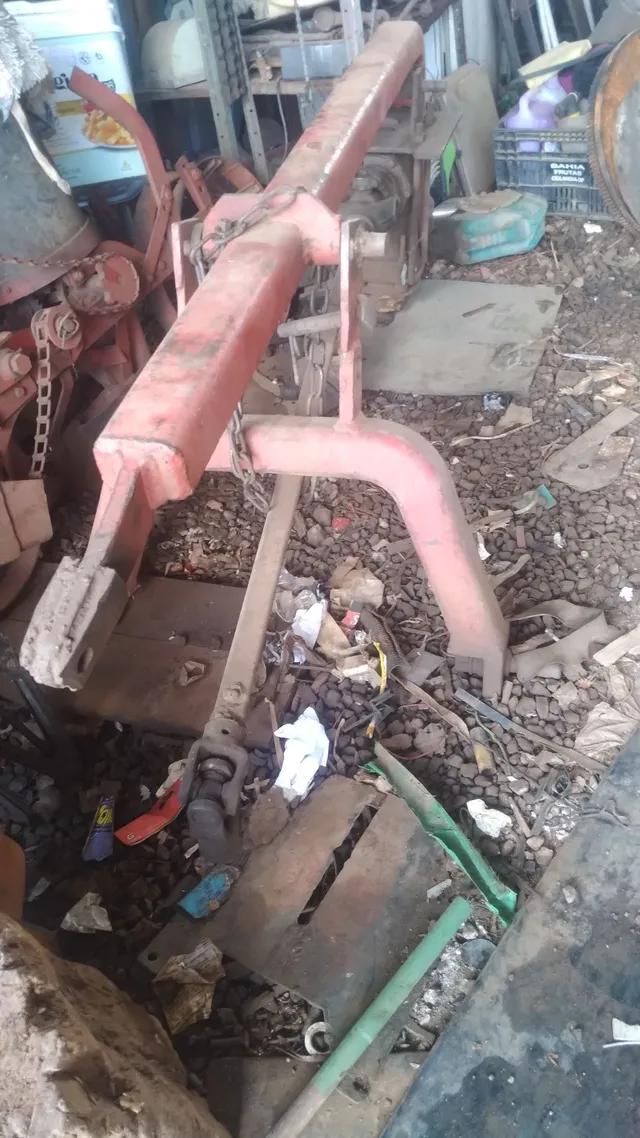 Vendo trado para trator