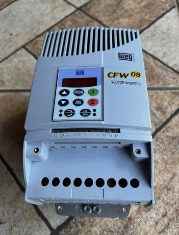 Inversor de frequência cfw08 5cv 220v 16A
