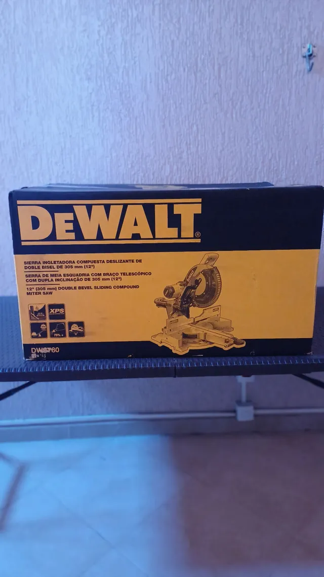 Serra Telescópica DeWalt DWS780
