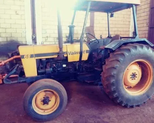 Trator Valmet 68 