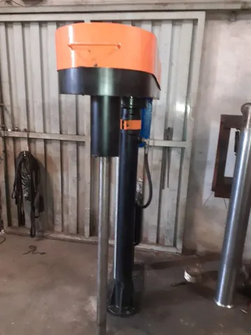 Maquina de bater tintas 