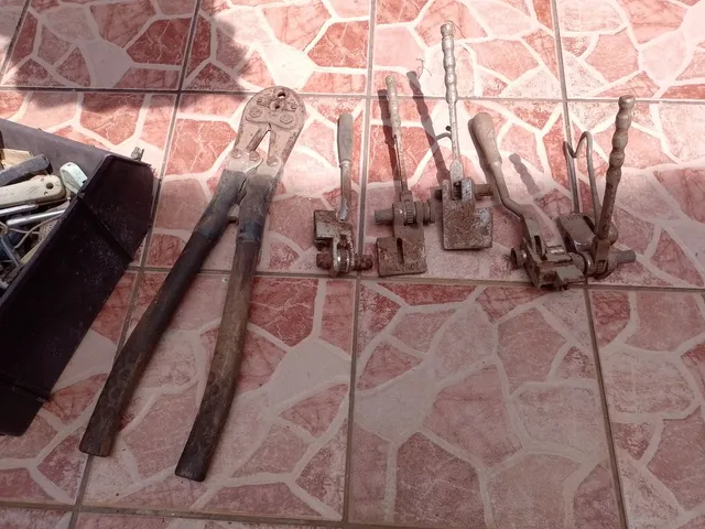 Ferramentas antiga telefonia