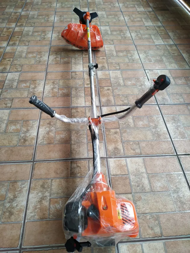 Máquina de Roçar Profissional da Sthil