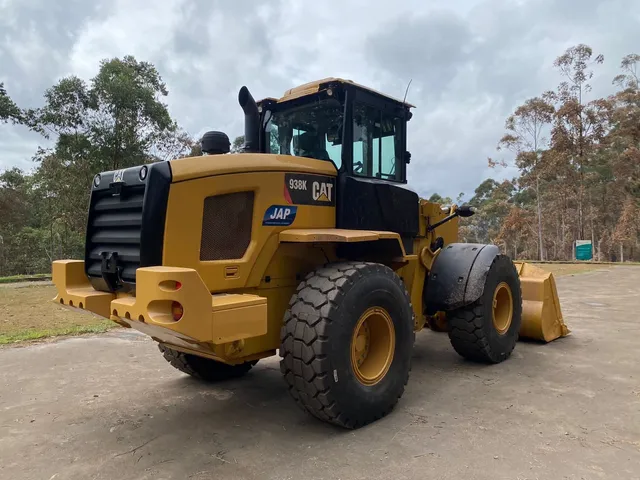 Pá carregadeira CAT 938K 2019 revisada