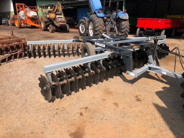 Grade Niveladora 52 x 22 Controle Remoto Nova Baldan 