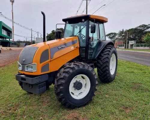 Trator Valtra 128