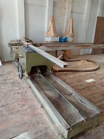 Esquadrejadeira