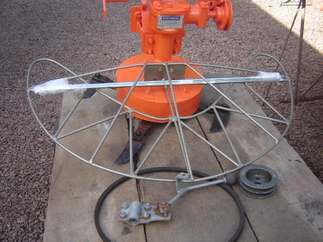 Roçadeira frontal para micro trator yanmar e tobatta
