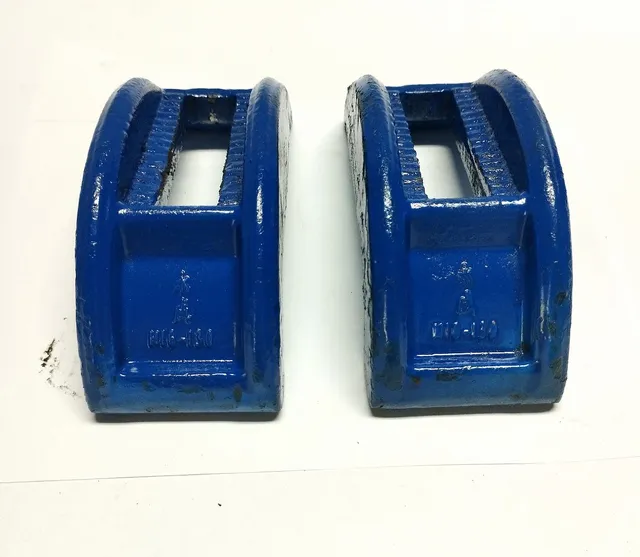 Garra presilha para fixar molde injetora M16