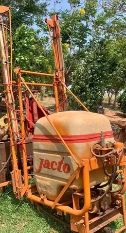 Pulverizador jacto 