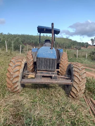 Vendo trator New Holland - TL ano 2006