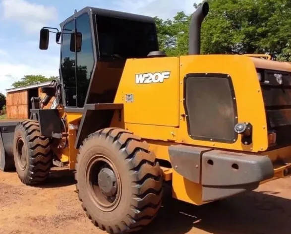 Pá Carregadeira Case W20F - 2020