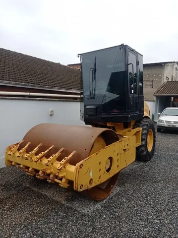 Rolo Compactador CS 423e