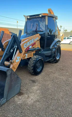 Retroescavadeira Case 580n 4x4 2022