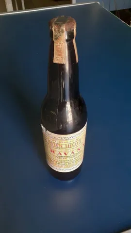 Cachaça Havana (Salinas) com mais de 30 anos envelhecida
