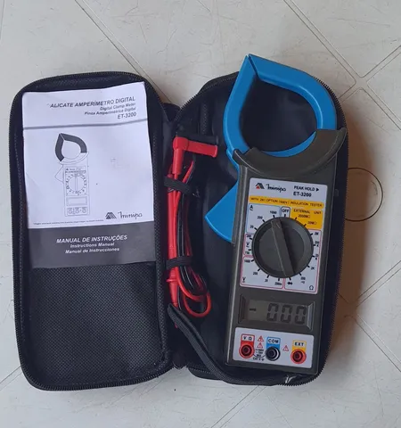 Alicate Amperimetro Digital Cat-Ii Minipa Et-3200