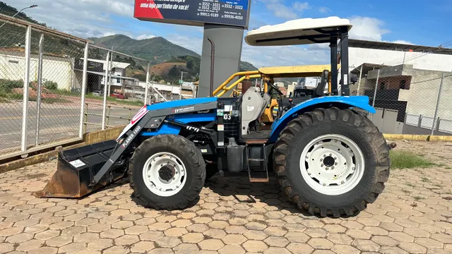 Trator LS 80 plus ano 2015 com concha