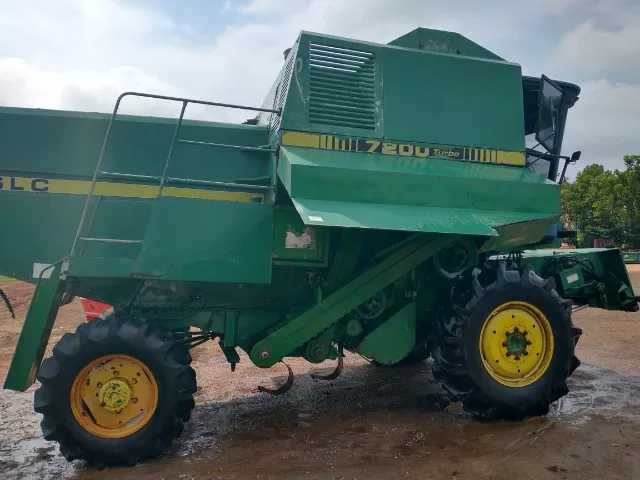 Colheitadeira SLC 7200 - 4X4 Duplada 