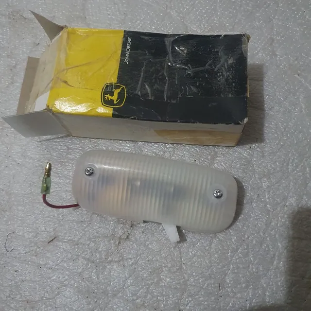 John deere Hitachi lanterna luz cortesia cabine nova original 4187082
