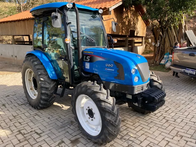 Trator LS U60 seminovo 