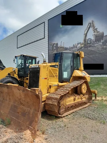 Trator de Esteira Caterpillar 2010 Modelo D6N XL 