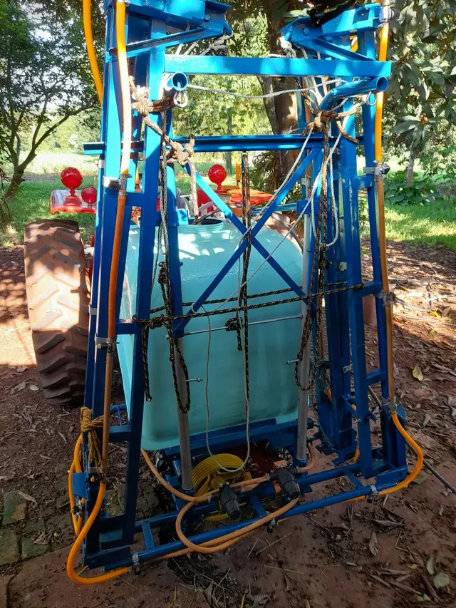 Pulverizador para trator 