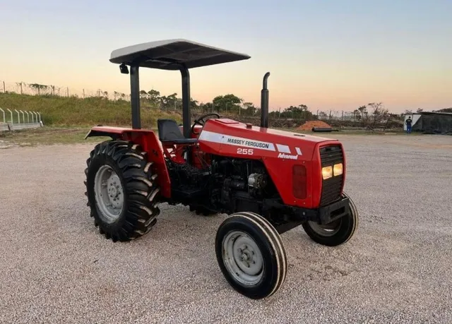 Trator Massey Ferguson