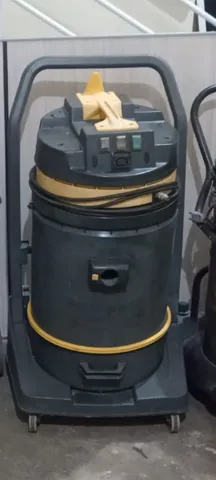 MAQUINA EXTRATORA CHUZ NORMAL 80 LT 2 MOTORES