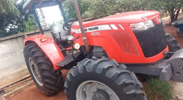Trator massey ferguson