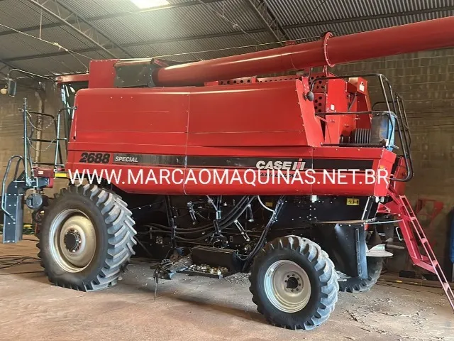 Case 2688 Ano 2013 com 3.400 hrs motor e 2.400 hrs rotor, 30 Pés 10/20 - (Parcela 1+2x).
