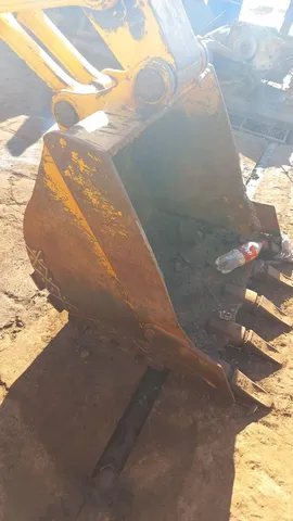Temos todas as peças Komatsu Pc 160