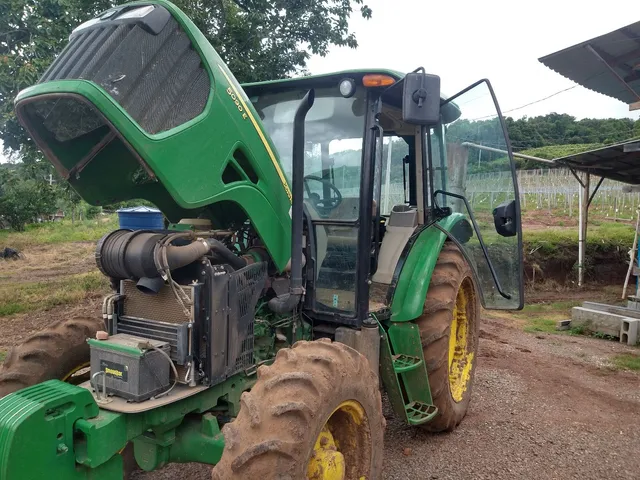 Trator john Deere 5090e