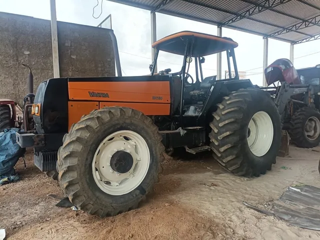 Trator BH 180