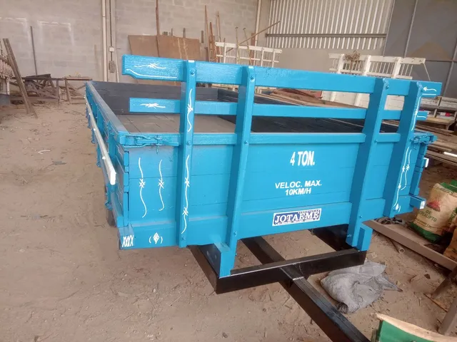 Carretinha agrícola trator 4T